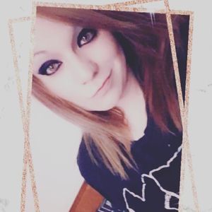 Meet your Posher, Brittney